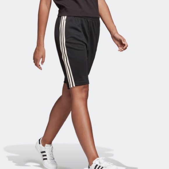 adidas Pants - Adidas black shorts with zipper pockets